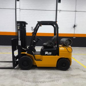Empilhadeira Contrabalançada Hangcha 2.5ton - GLP